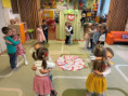 /album/mesiac-ucty-k-starsim-v-triede-rybky/img-0905-jpg/